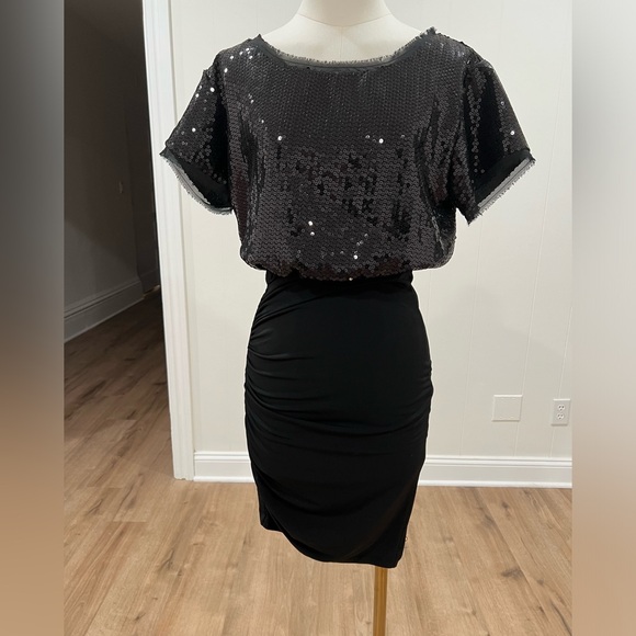 BCBG Generation Asymmetric Sequin Cocktail Dress Size Small - Picture 1 of 15
